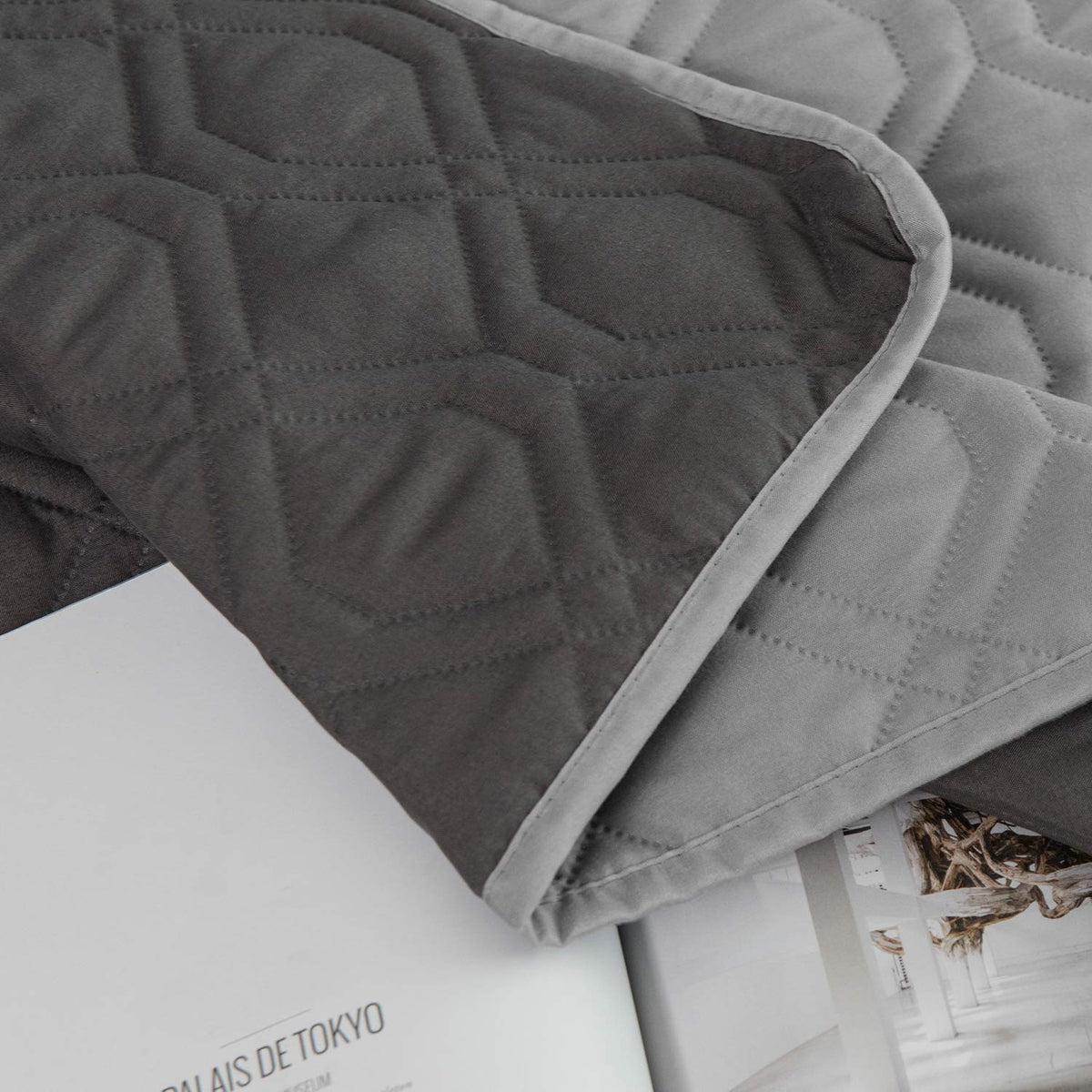Waterproof Reversible Dog Bed Cover Pet Blanket Q888206