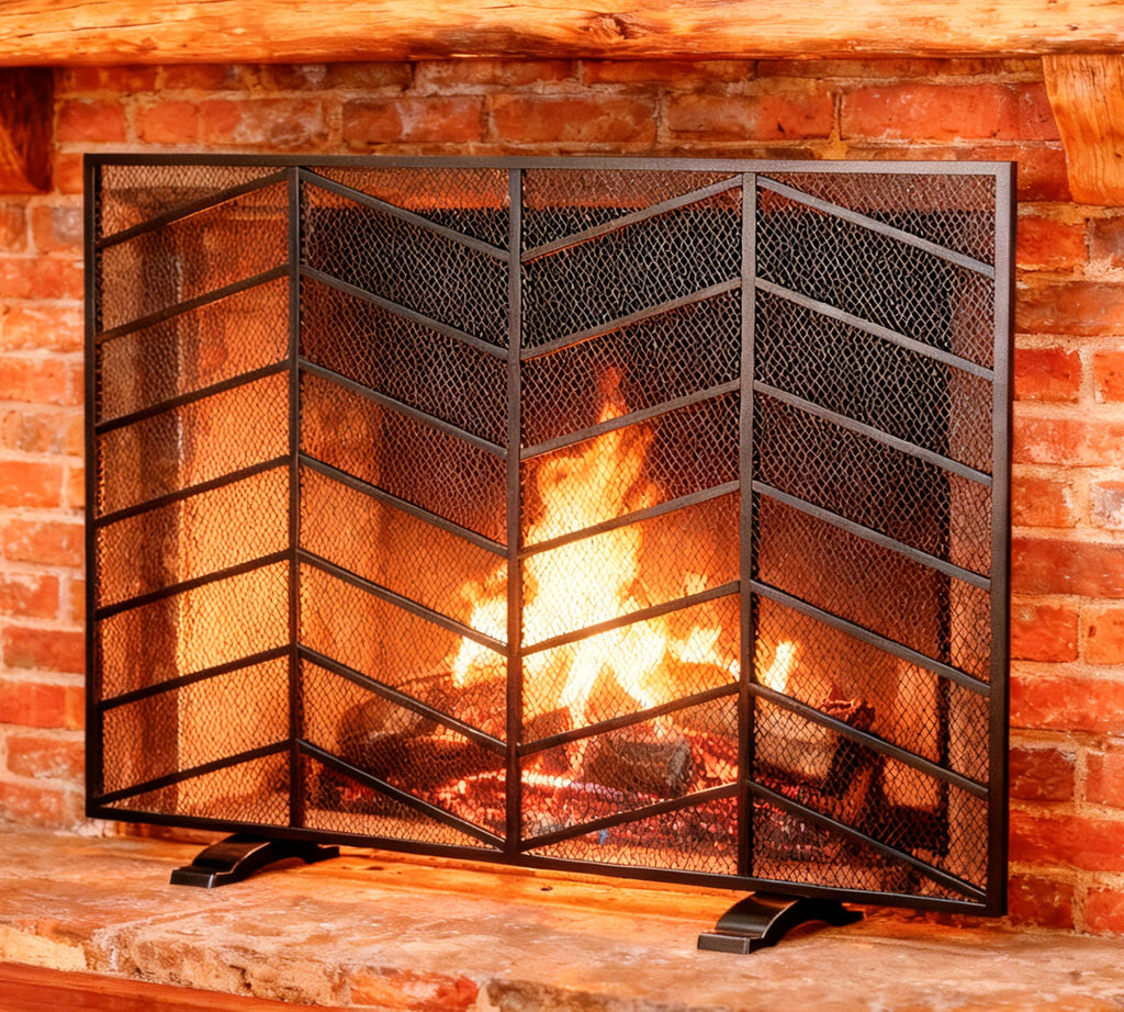 Iron Chevron Fireplace Screen T366200